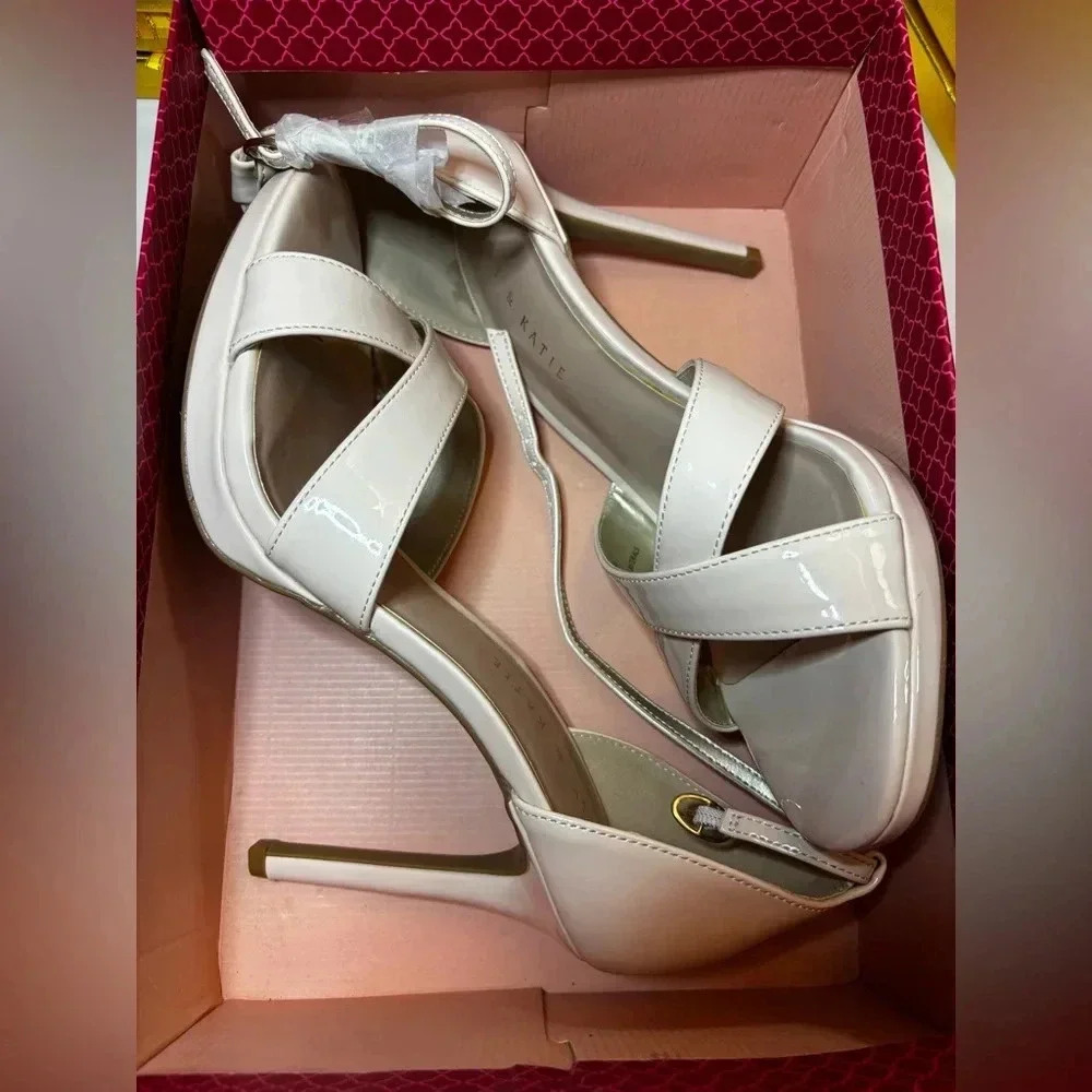 Kelly & Katie NEW heels